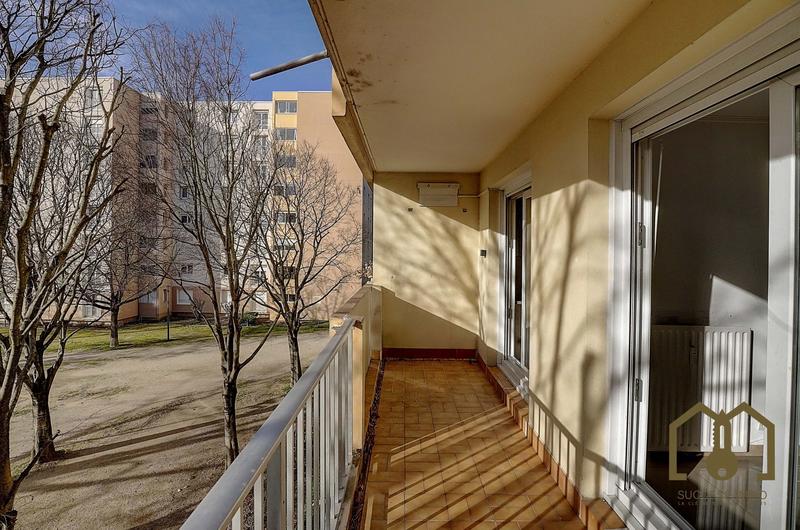 Appartement - 83 m² - 5 pièces