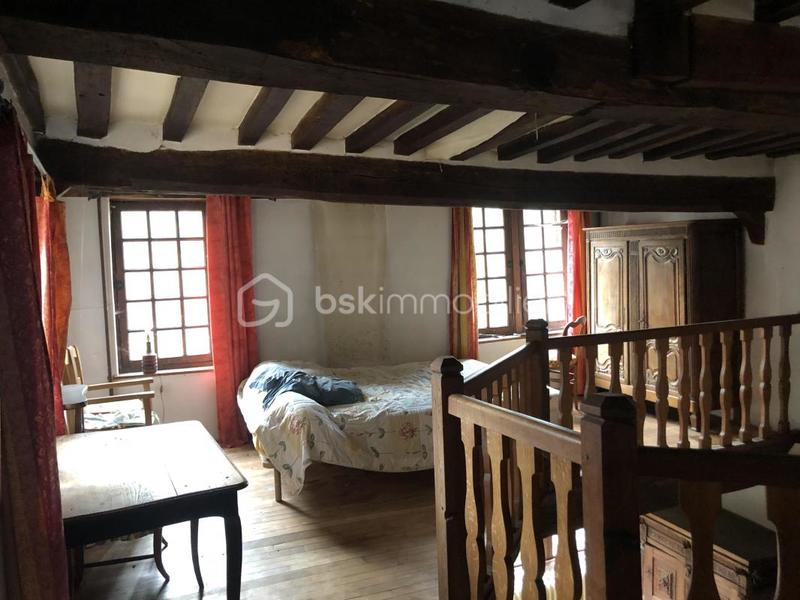 Maison ancienne - 166 m² - 8 pièces