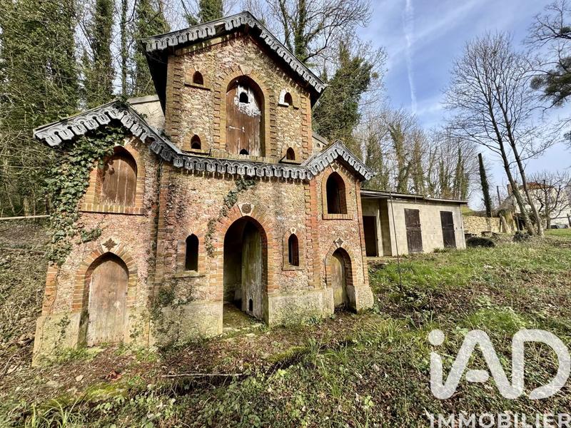 Maison - 428 m² - 14 pièces