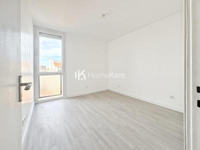 Appartement - 65 m² - 4 pièces