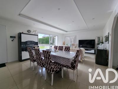 Maison - 187 m² - 7 pièces