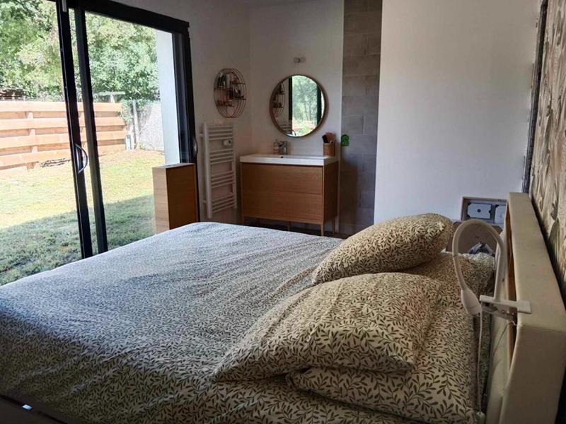 Maison - 180 m² - 8 pièces