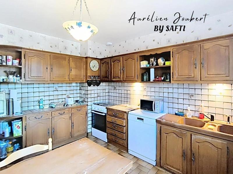 Maison - 151 m² - 6 pièces