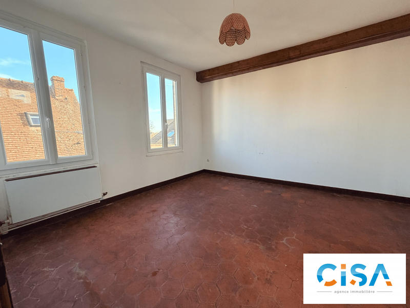 Appartement - 90 m² - 8 pièces