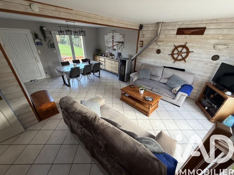 Maison - 105 m² - 5 pièces