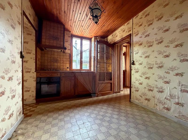 Maison - 96 m² - 4 pièces