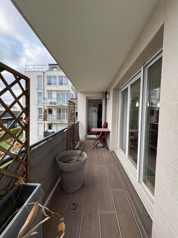 Appartement - 75 m² - 3 pièces