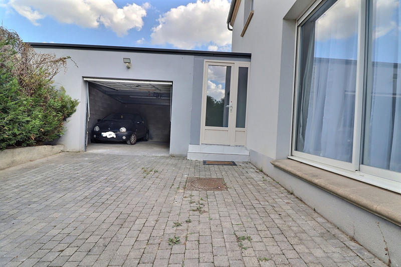 Maison - 119 m² - 6 pièces