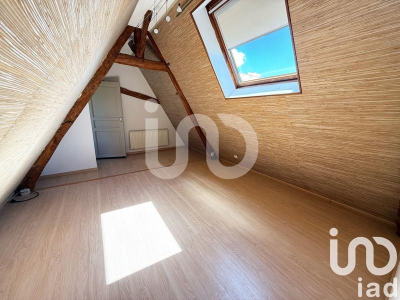 Maison - 195 m² - 8 pièces