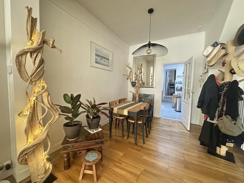 Maison ancienne - 122 m² - 6 pièces