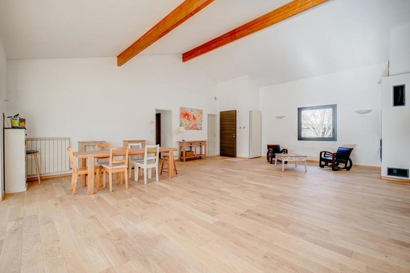 Maison - 212 m² - 7 pièces