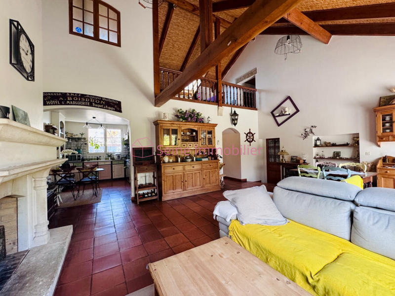 Maison - 110 m² - 4 pièces