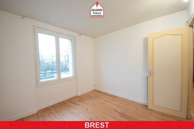 Appartement - 70 m² - 4 pièces