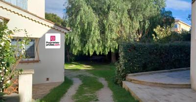 Maison - 220 m² - 9 pièces