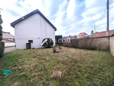 Maison - 293 m² - 12 pièces