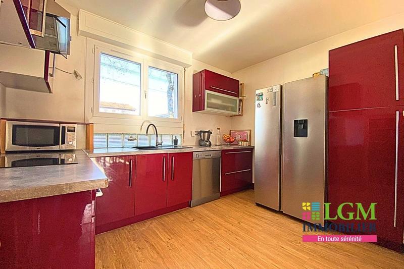 Maison - 93 m² - 4 pièces