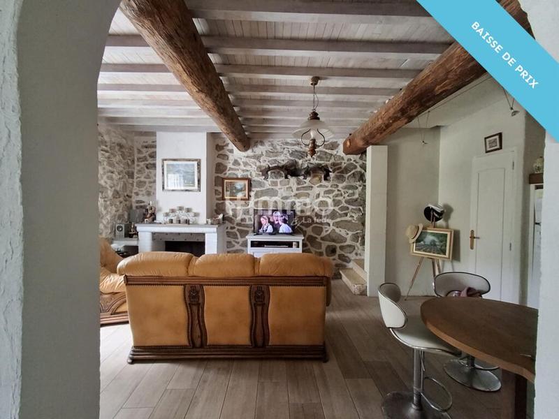 Maison en pierre - 87 m² - 4 pièces