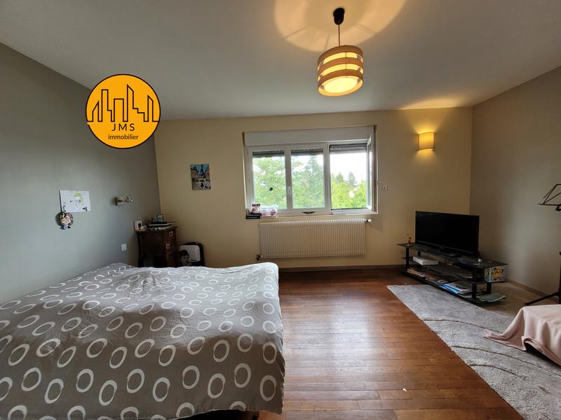 Maison - 172 m² - 6 pièces