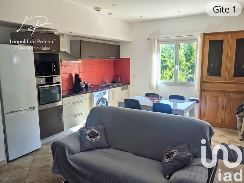 Maison - 350 m² - 15 pièces