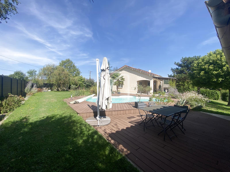 Maison - 114 m² - 6 pièces