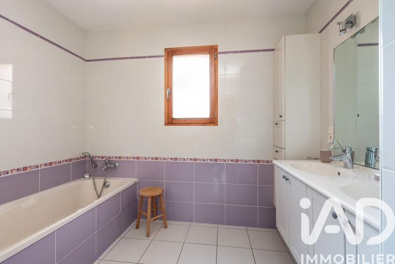 Maison - 160 m² - 5 pièces