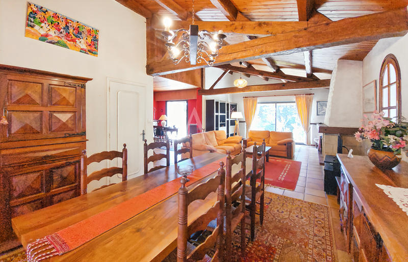 Maison - 170 m² - 6 pièces