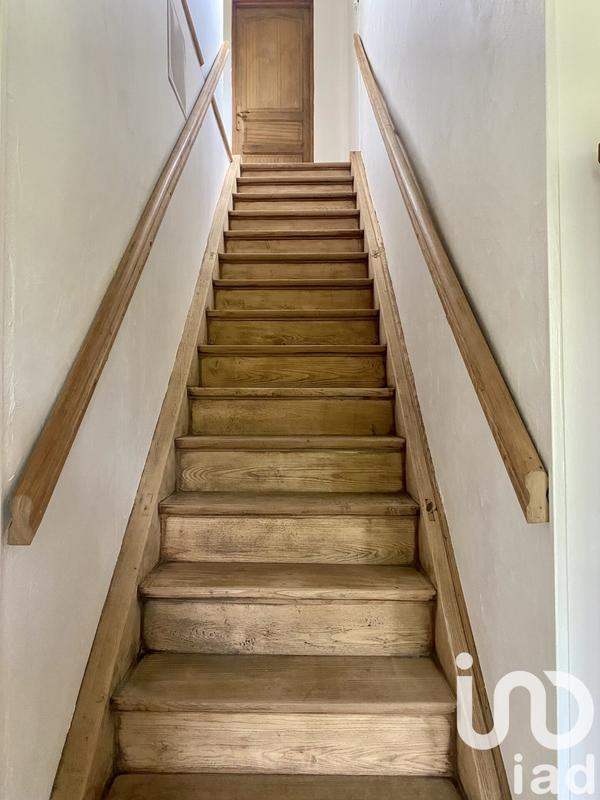 Maison - 187 m² - 7 pièces