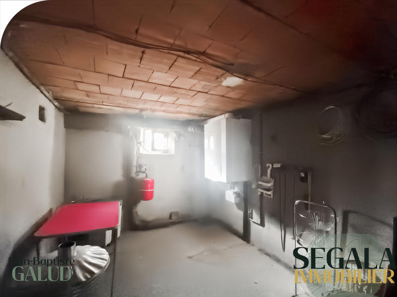 Maison - 136 m² - 6 pièces