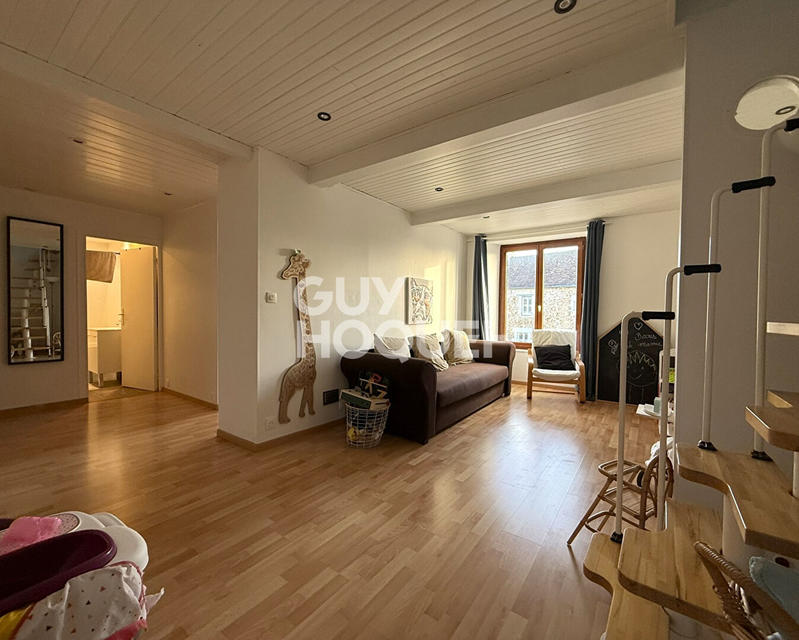 Maison - 180 m² - 6 pièces