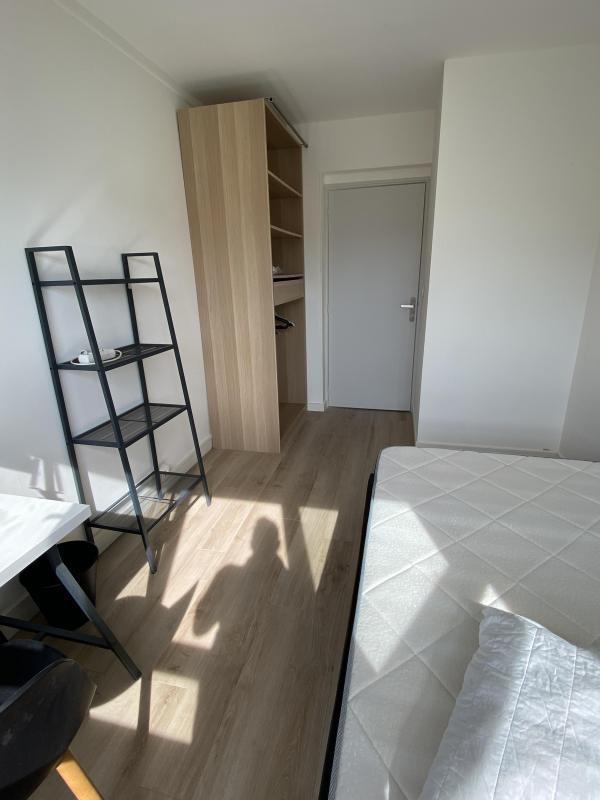 Appartement - 105 m² - 7 pièces