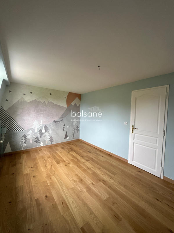 Maison - 157 m² - 5 pièces