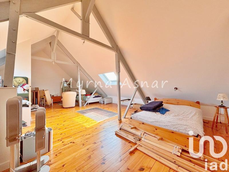 Maison - 173 m² - 9 pièces