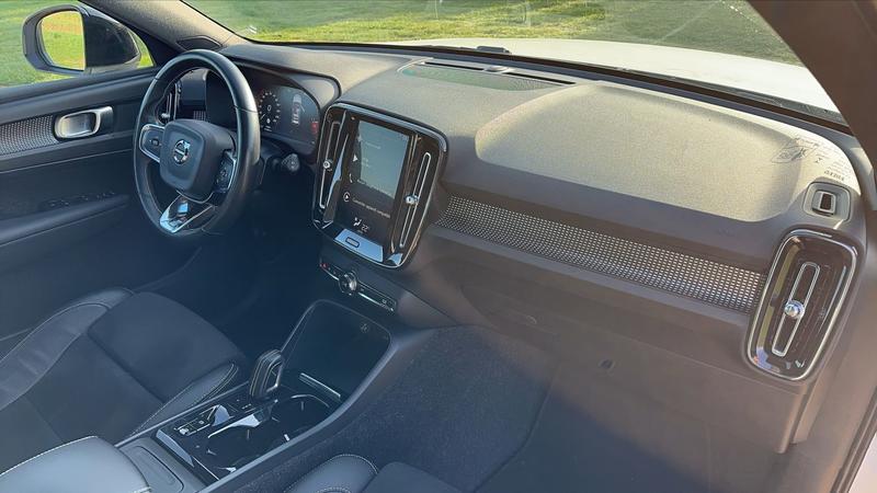 Volvo Xc40 2.0 D4 190 Awd Geartronic 8 R-Design