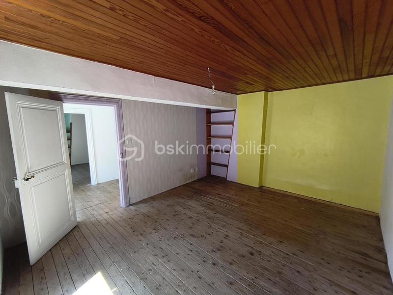 Maison - 304 m² - 11 pièces