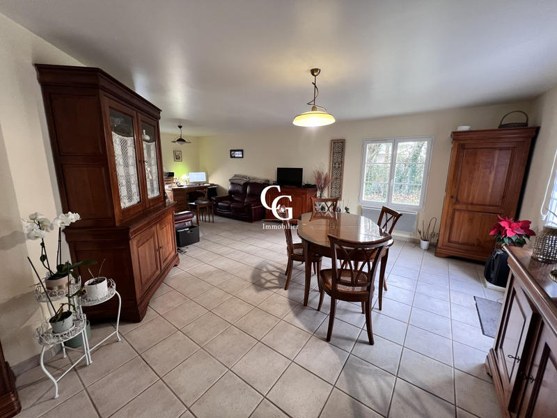 Maison - 96 m² - 4 pièces