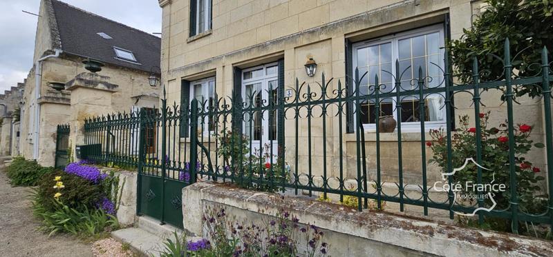 Maison de village - 216 m² - 7 pièces