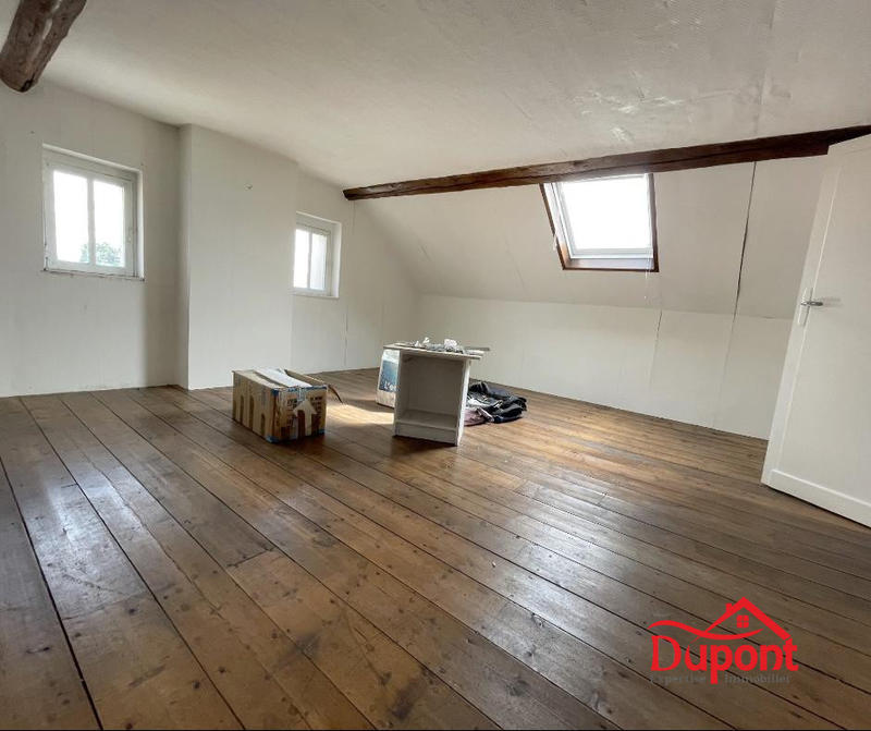 Maison - 94 m² - 6 pièces