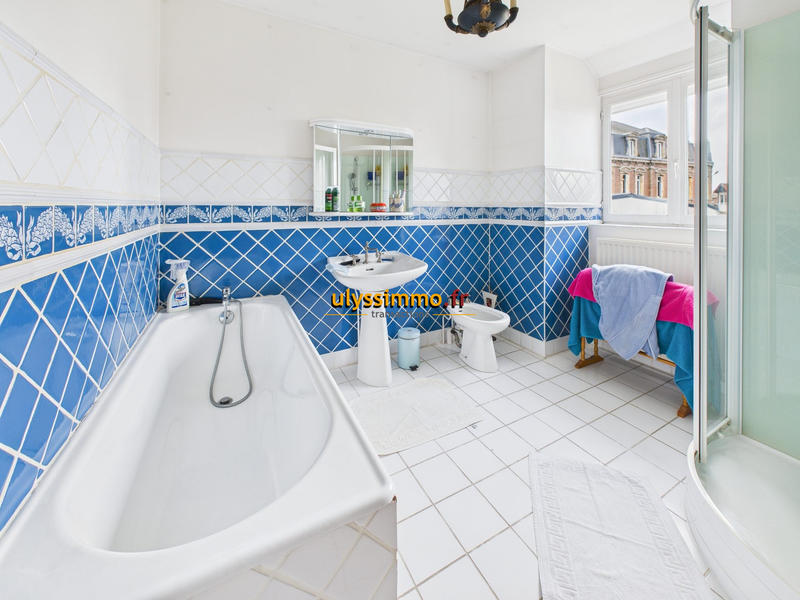 Maison - 149 m² - 7 pièces