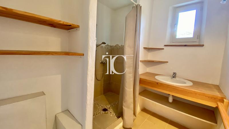 Maison de bois - 182 m² - 6 pièces