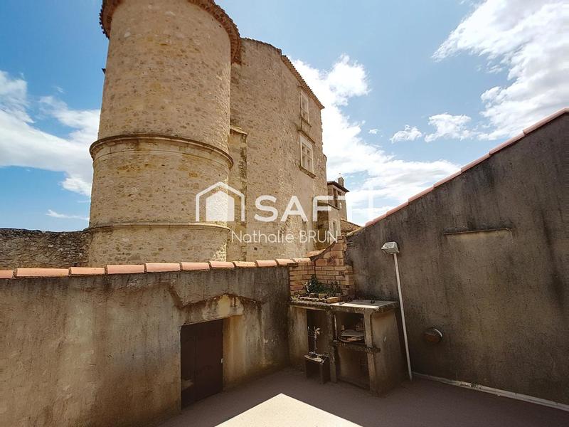 Maison - 230 m² - 8 pièces