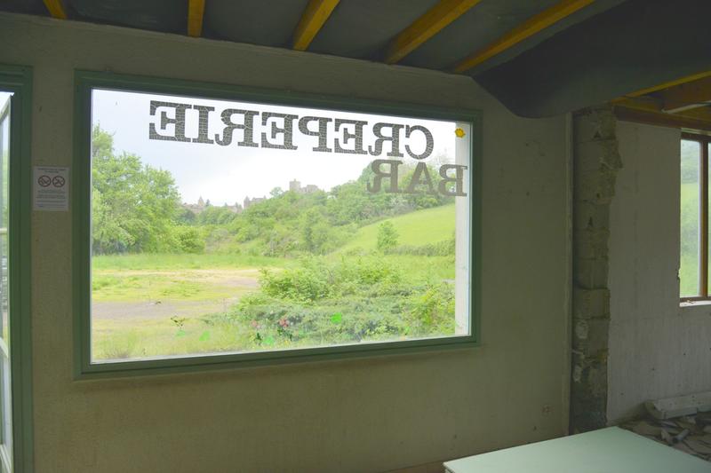 Local commercial - 350 m² - 12 pièces