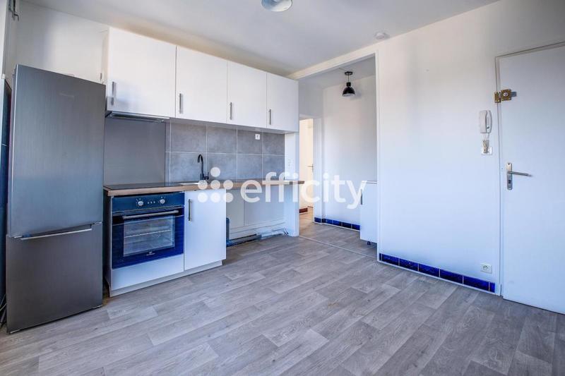 Immeuble - 230 m² - 11 pièces