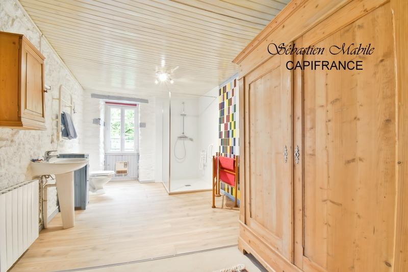 Maison bourgeoise - 209 m² - 7 pièces