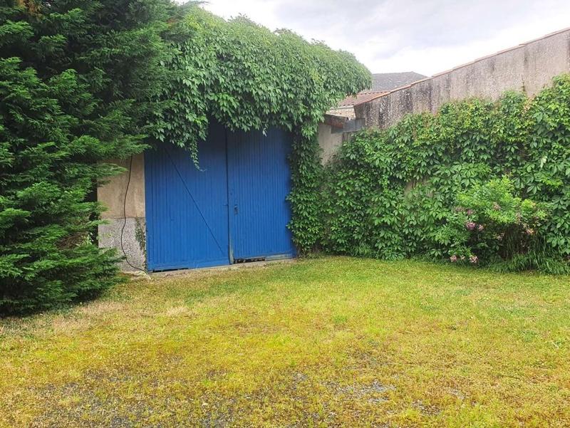 Maison - 420 m² - 10 pièces