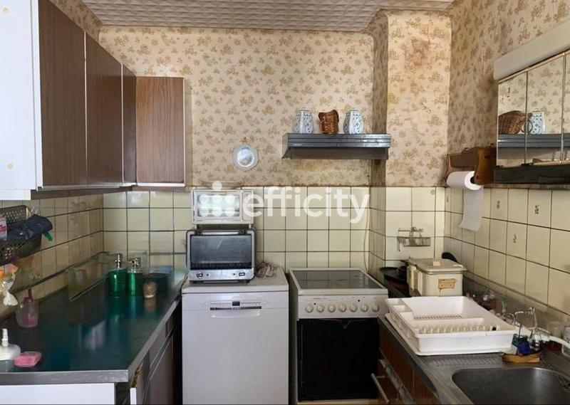 Immeuble - 100 m² - 6 pièces