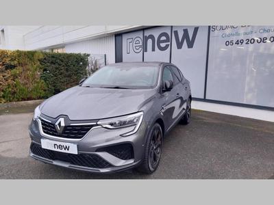 Renault Arkana E-Tech 145 - 21b R.S. Line