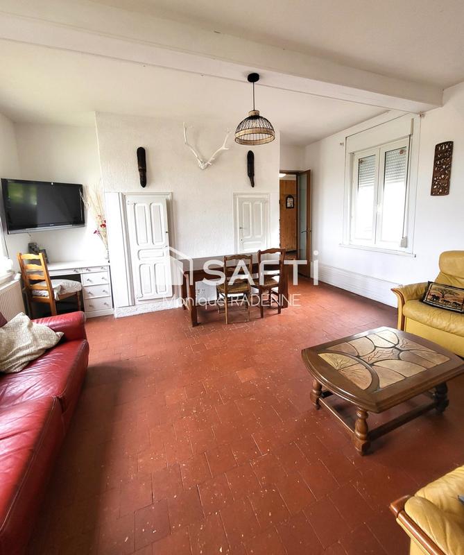 Maison - 280 m² - 9 pièces