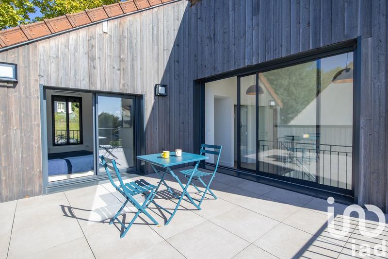 Maison de maîtres - 208 m² - 9 pièces