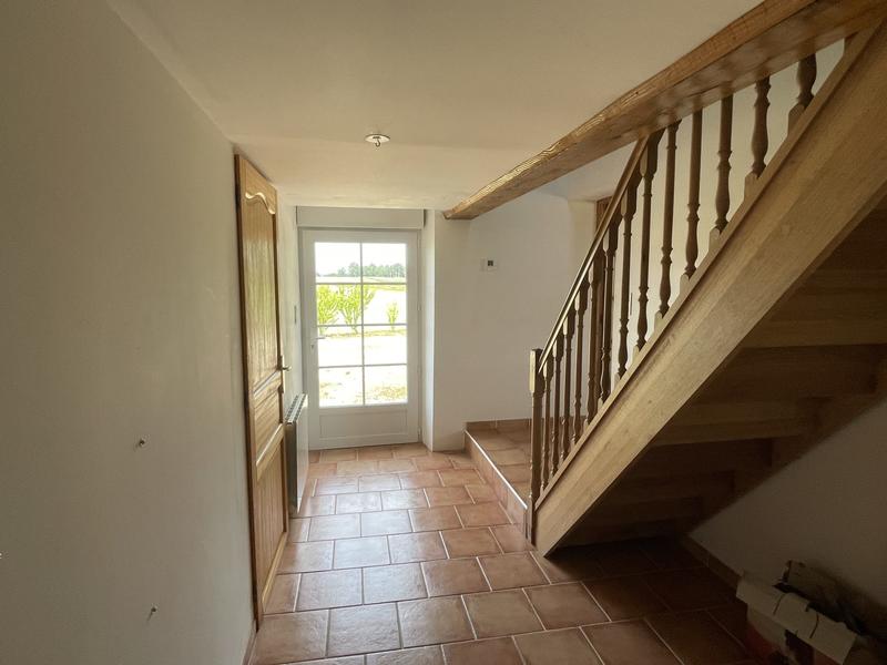 Maison - 266 m² - 7 pièces