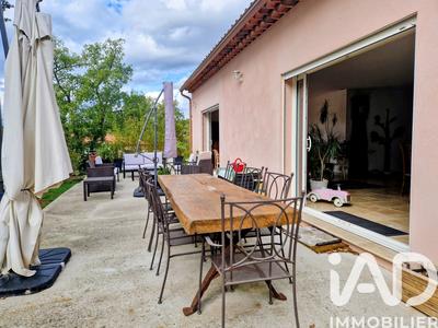 Maison - 153 m² - 5 pièces